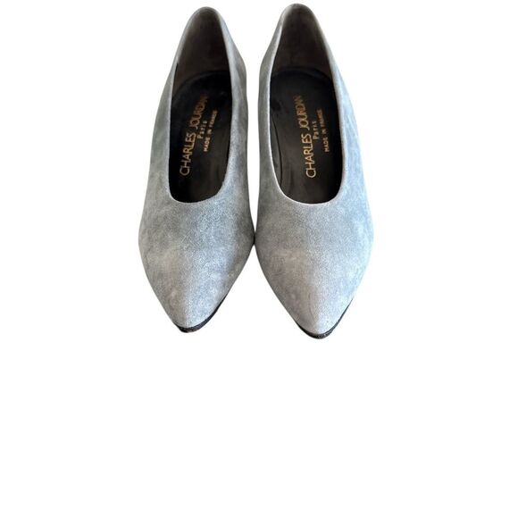 Charles Jourdan Classic Gray Suede Heels - Picture 3 of 12